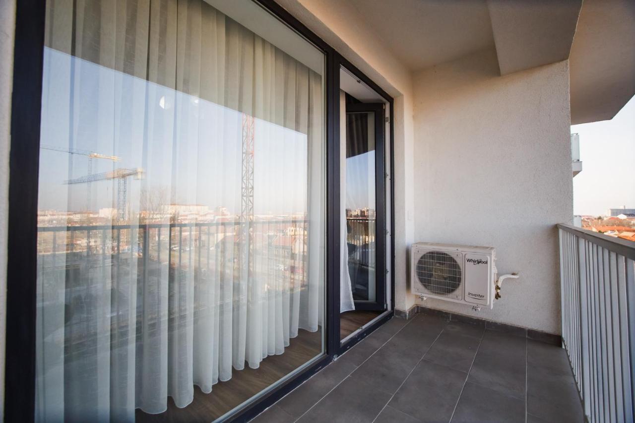 Bright & Elegant Central Apartment Oradea Ngoại thất bức ảnh
